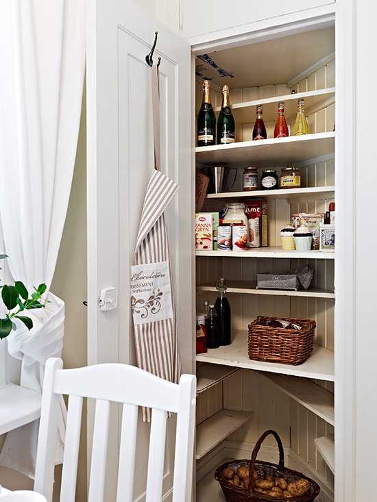 Шкаф для хранения кухонных принадлежностей