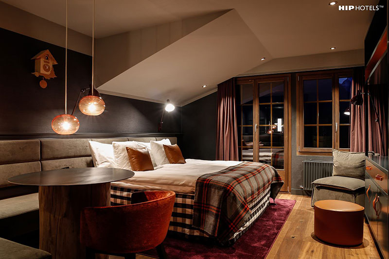 Альпийские красоты и скандинавский стиль: замечательный HUUS hotel в Швейцарии