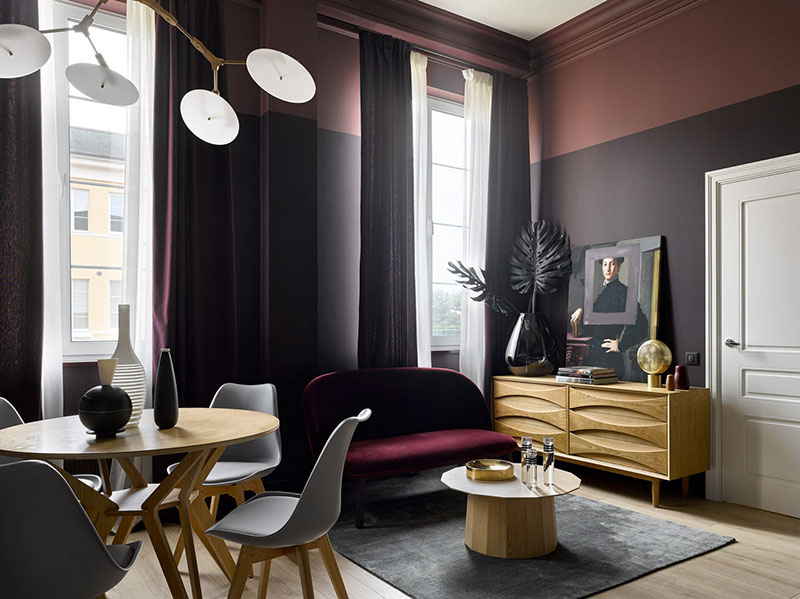 Small Apartment In Dark Tones For A Girl In Moscow 32 Sqm