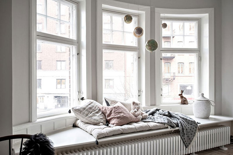 Стильная просторная квартира в нейтральных тонах в Швеции