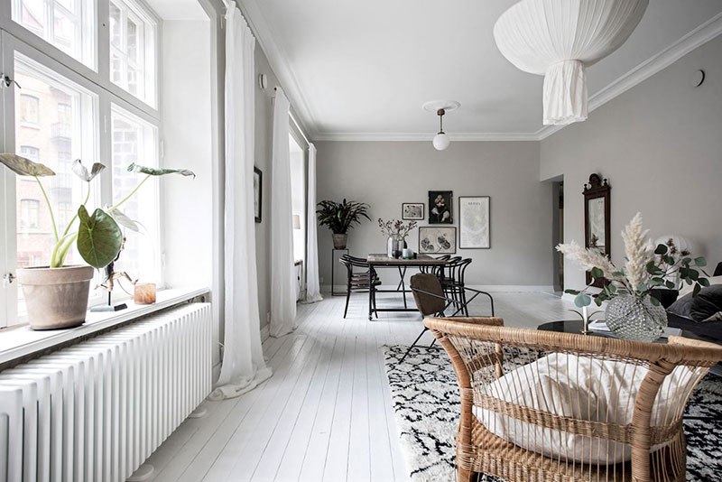 Стильная просторная квартира в нейтральных тонах в Швеции