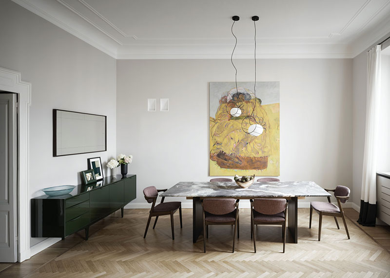 Элегантный и практичный: современный интерьер квартиры для семьи в Милане