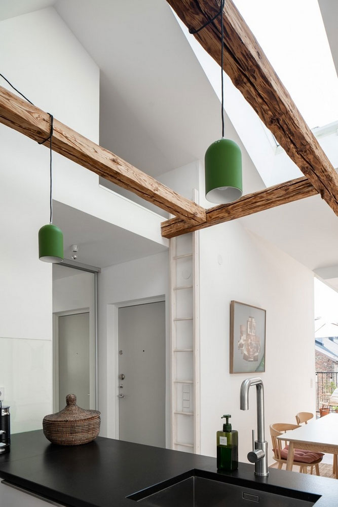 Класс! Светлая квартира с деревянными балками в Швеции