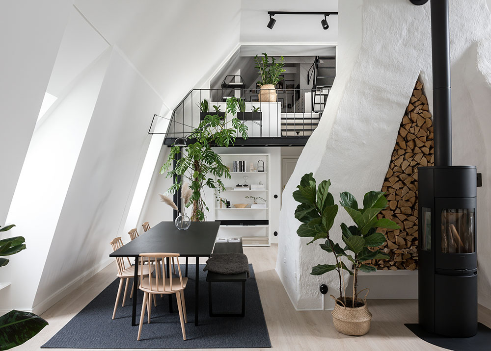 Класс! Стильная скандинавская квартира с домашним офисом и спальней под крышей