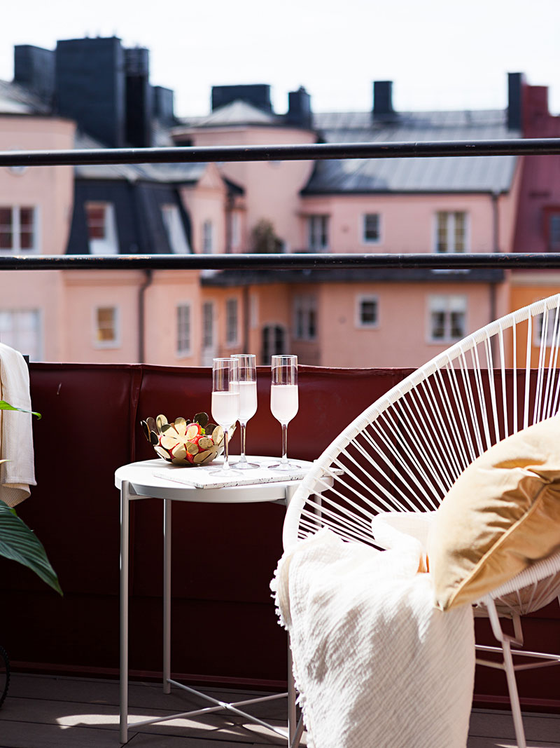 Класс! Необычная мансардная квартира с балконом и террасой в Стокгольме (75 кв. м)