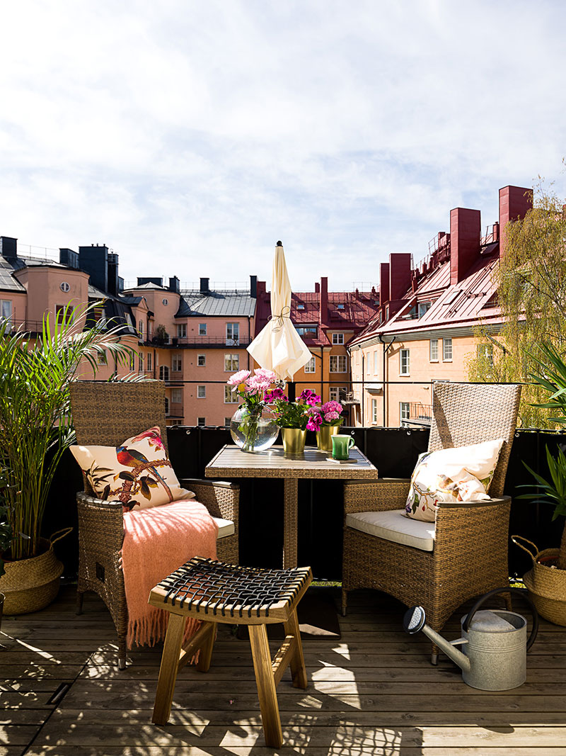 Класс! Необычная мансардная квартира с балконом и террасой в Стокгольме (75 кв. м)