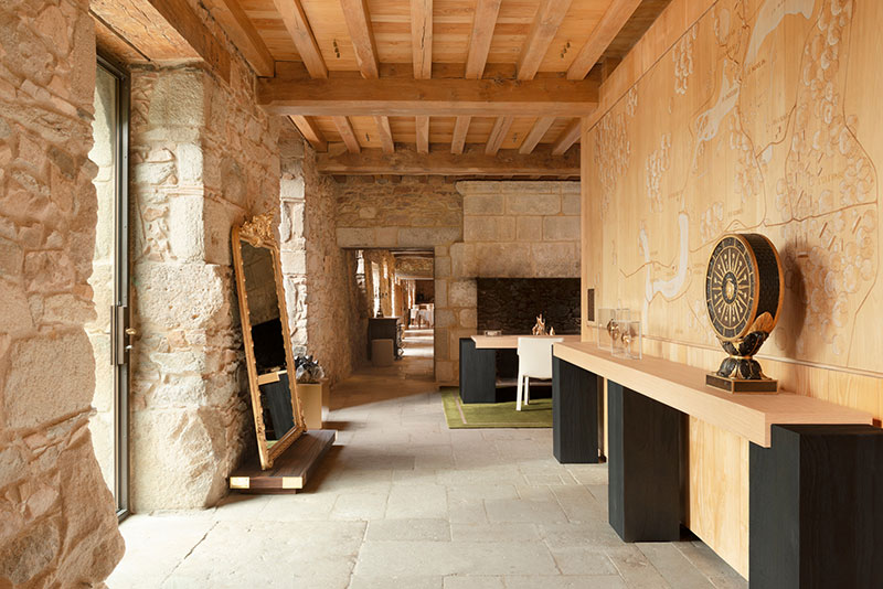 Класс! Чудесный отель в старинном шато XI века во Франции