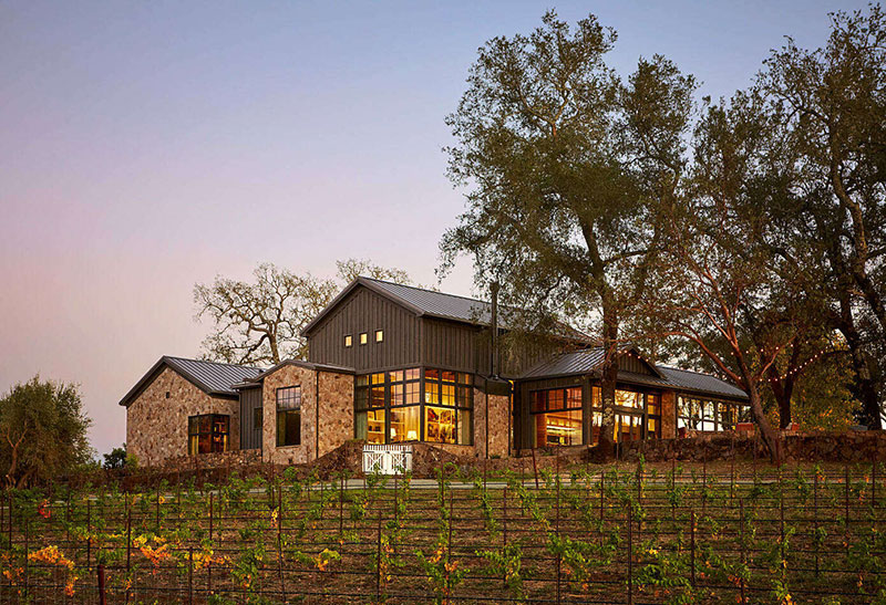 Класс! Прекрасное ранчо с бассейном и виноградниками в Калифорнии