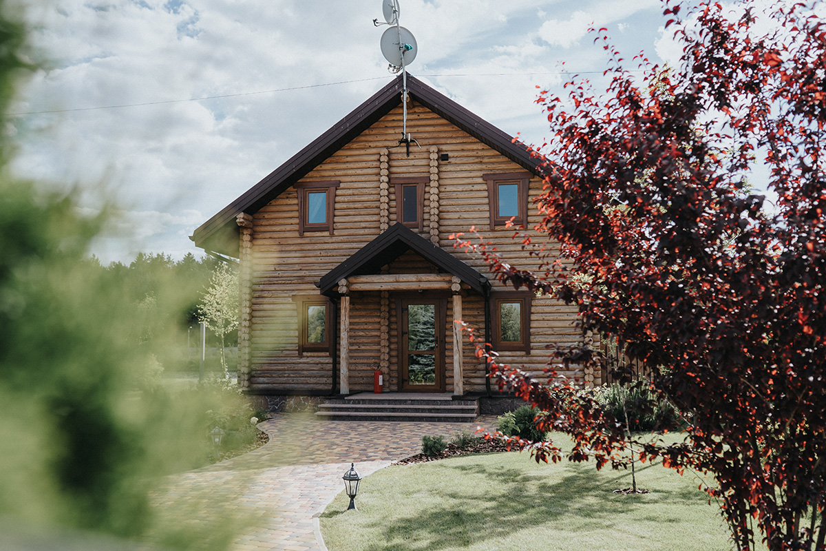 Класс! Наш проект: Деревянный дом в лесу по мотивам скандинавских коттеджей (Киев)