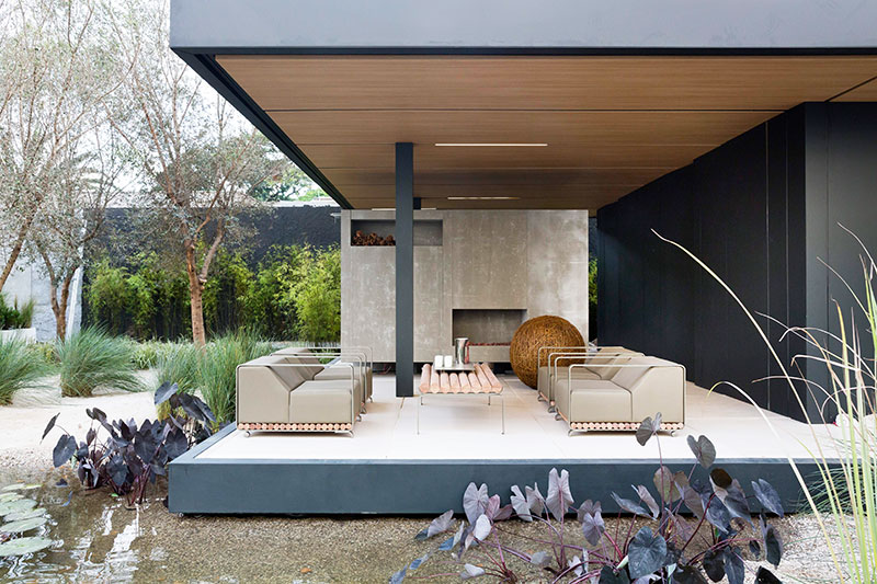 Класс! Современный дизайн в полной гармонии с природой: одноэтажный дом в Бразилии площадью 200 кв. м