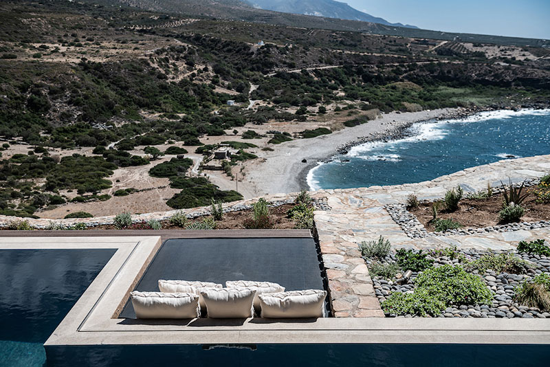 Класс! Стильный дизайн виллы посреди дикой природы острова Крит
