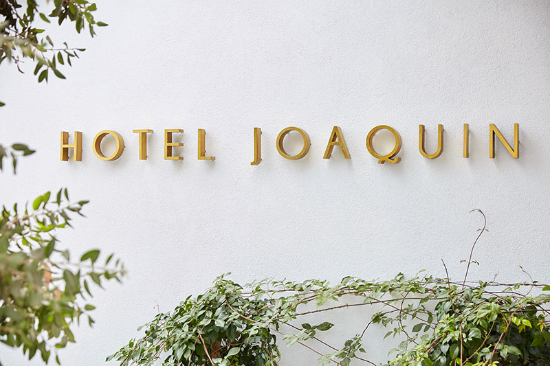 Класс! Теплый и модный дизайн отеля Joaquin в Калифорнии