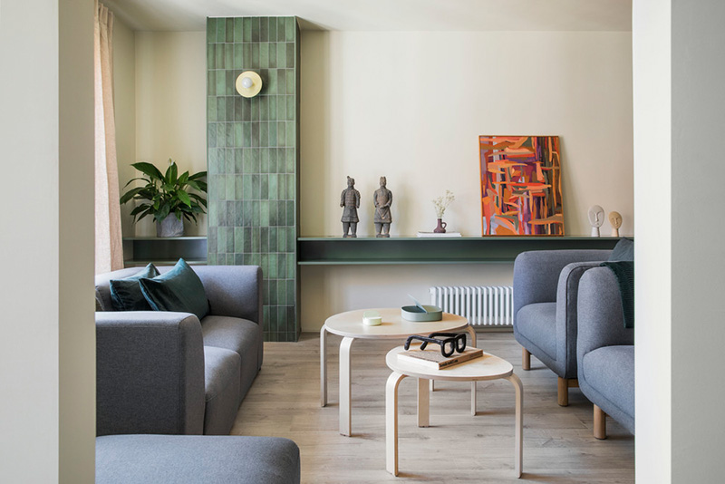 Интересные оттенки в дизайне минималистичной квартиры в Испании