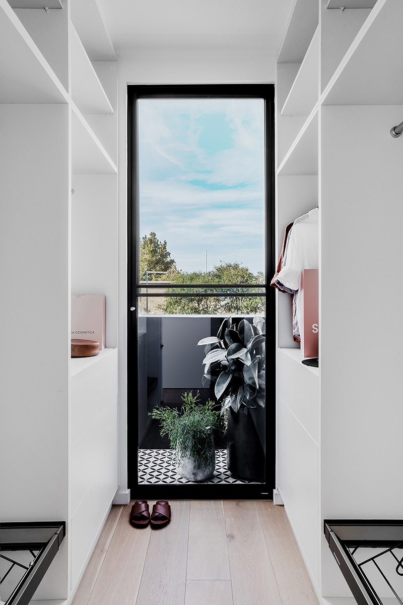 Класс! Cветлый современный интерьер дома в стиле ар-деко в Мельбурне