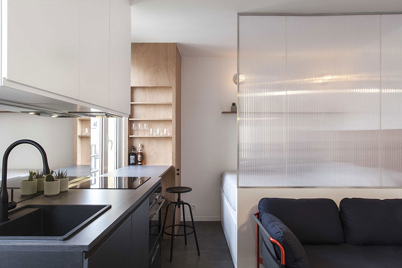 Стильный дизайн маленьких квартир в Париже от Batiik Studio