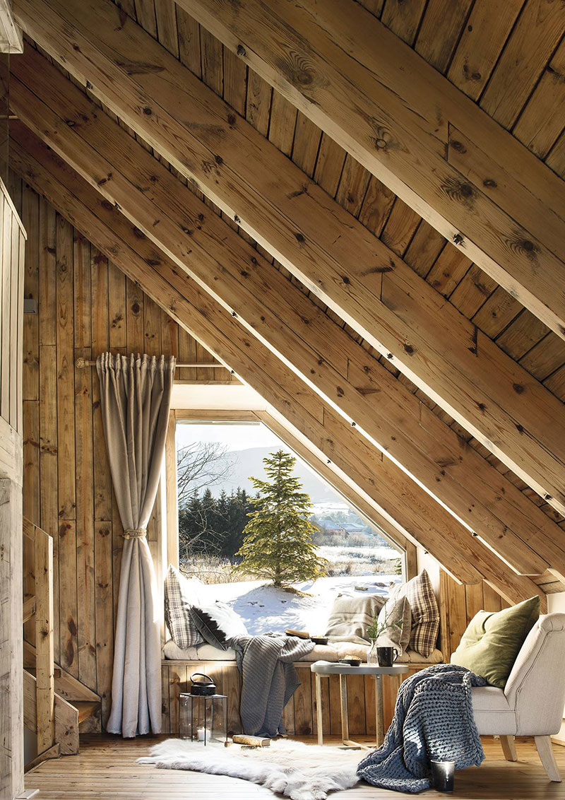 Уютная зима в горах: интерьер деревянного коттеджа в Пиренеях