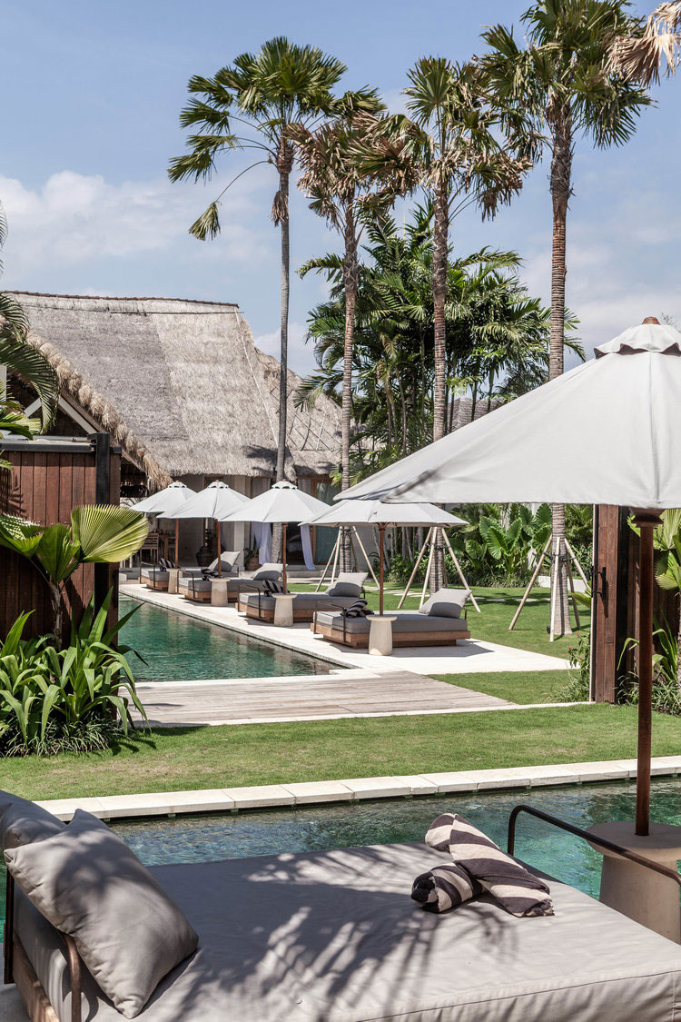 Роскошная вилла с бассейном на острове Бали