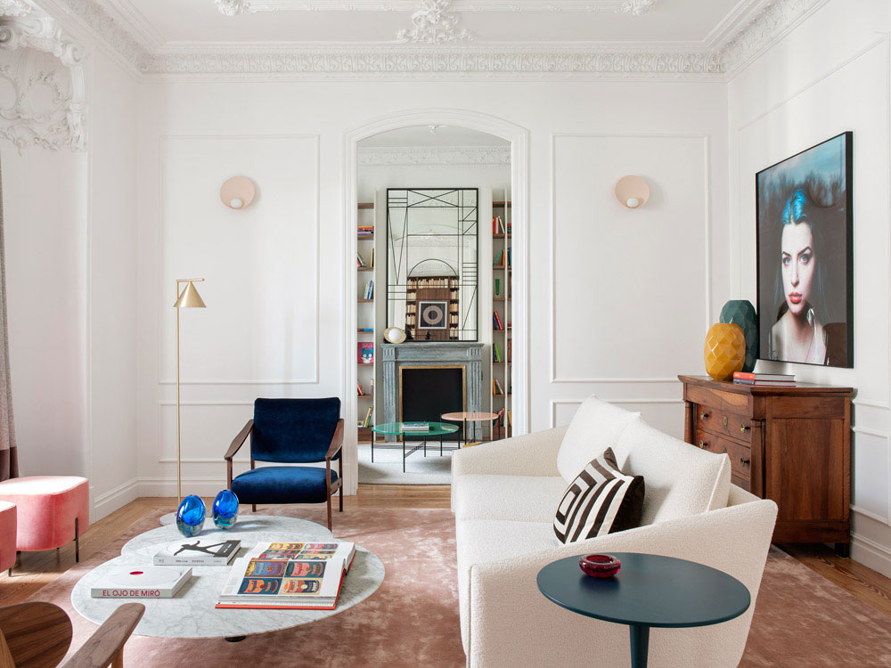 Когда классика выглядит модно и ярко: элегантные апартаменты в Мадриде