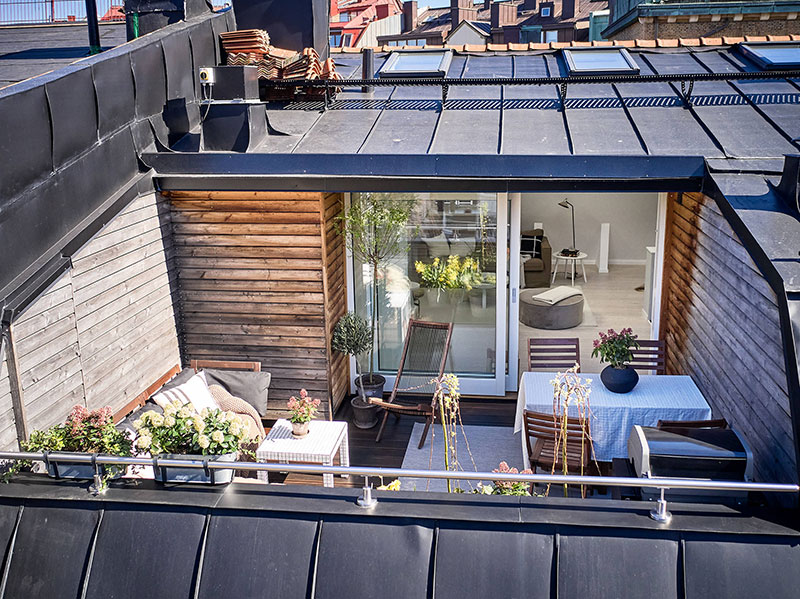 Уютная двухуровневая квартира с террасой в крыше в Гётеборге