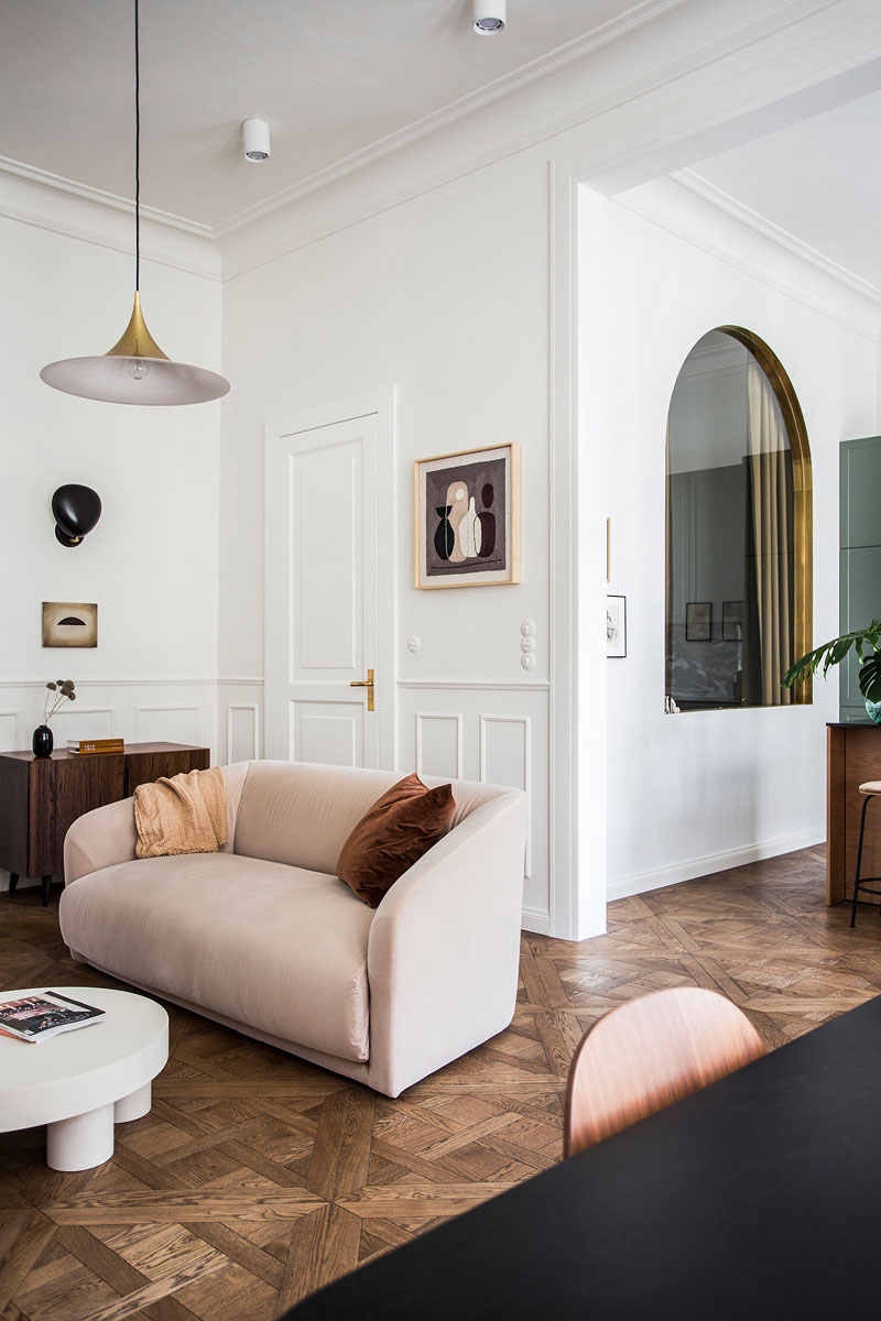 Элегантная квартира в Варшаве в доме, признанном памятником архитектуры
