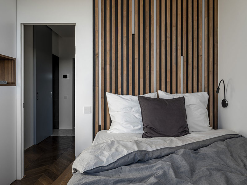 Как дизайнер Алексей Иванов превратил однокомнатную квартиру в комфортную двушку (35 кв. м)