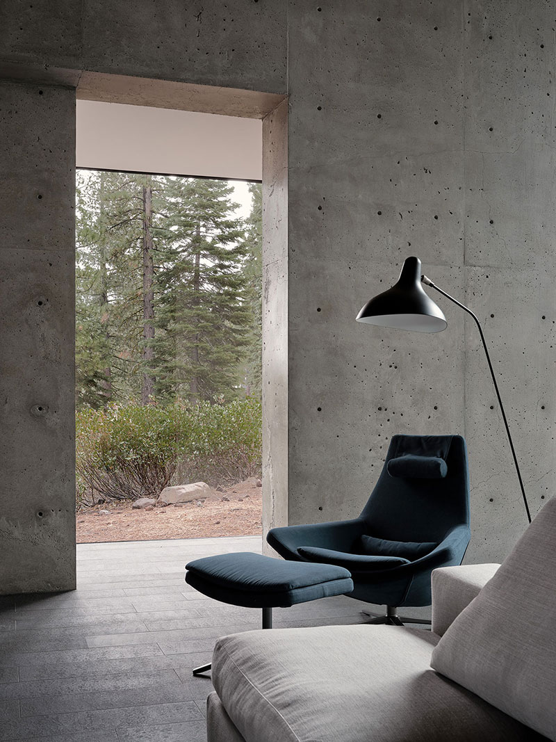 Природа, бетон и дизайнерская мебель: современный дом отдыха на озере Тахо