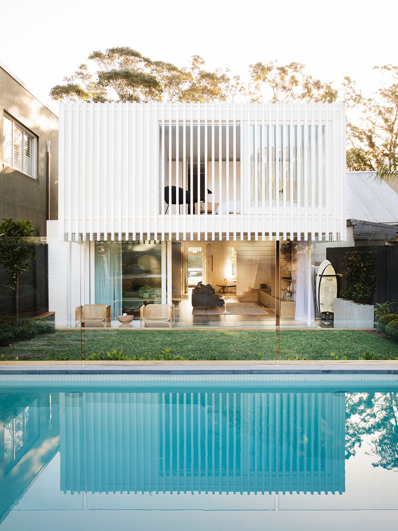 Светлый современный домик с бассейном в Австралии