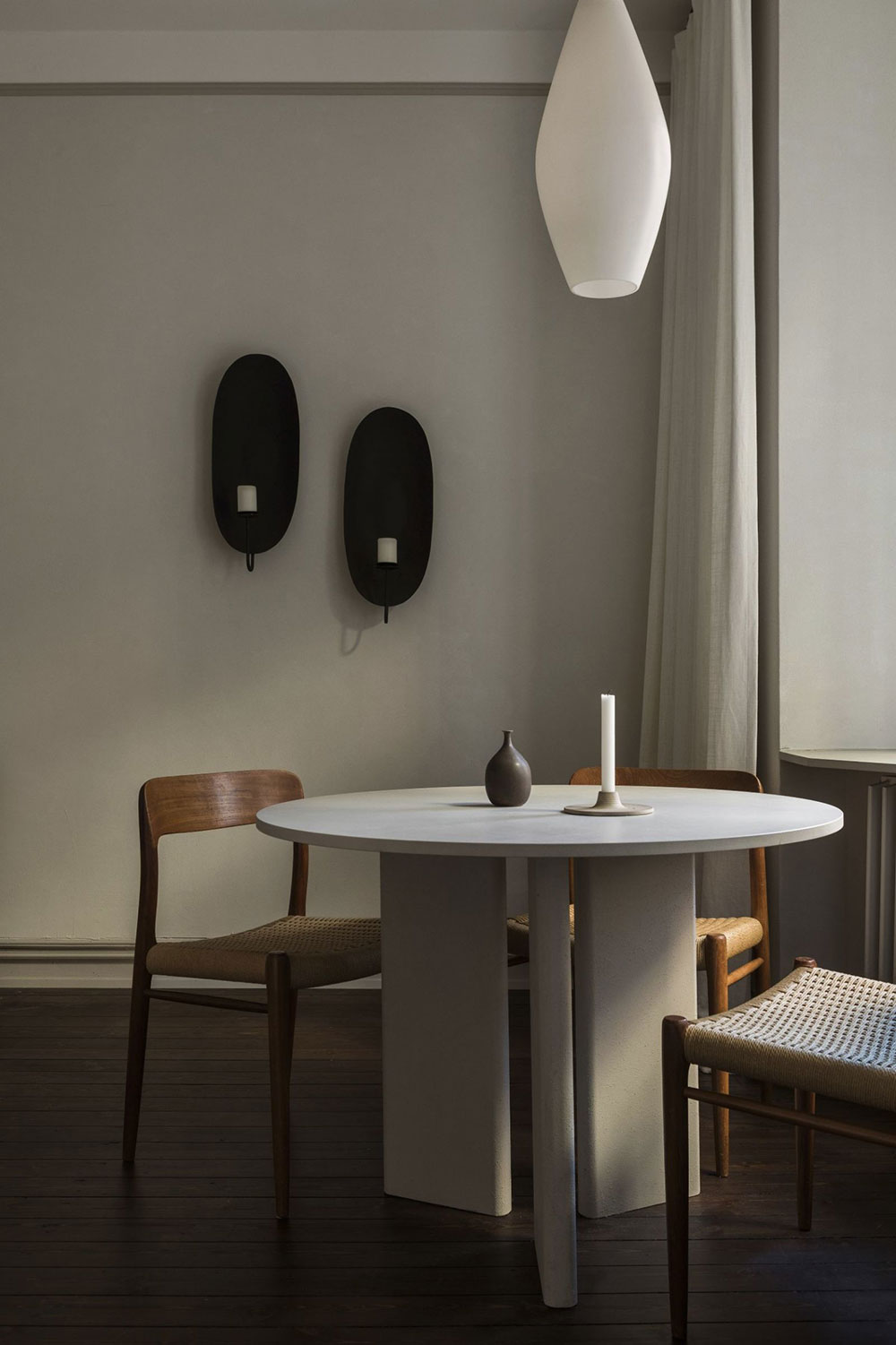 Мягкость и элегантность приглушенного интерьера декоратора в Стокгольме