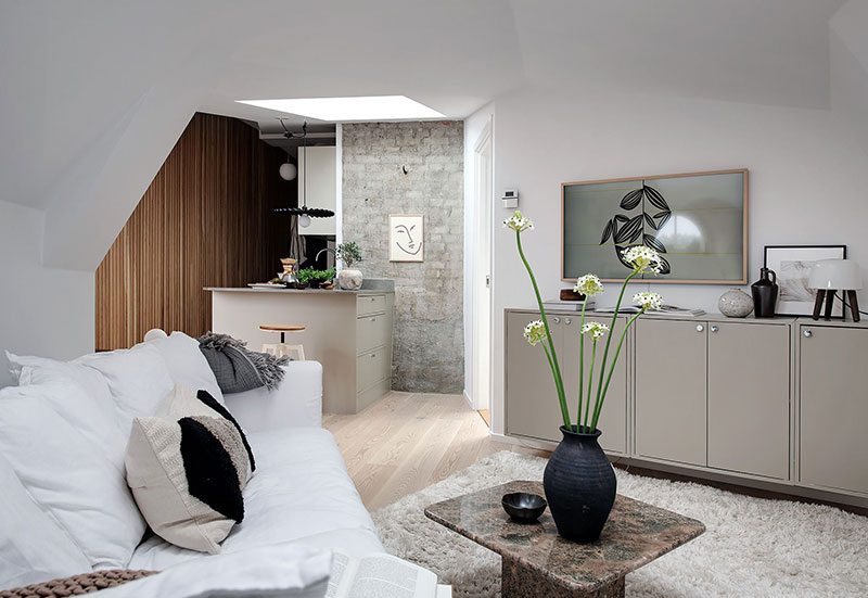 Уютная белая квартирка на чердаке в Гётеборге (33 кв. м)
