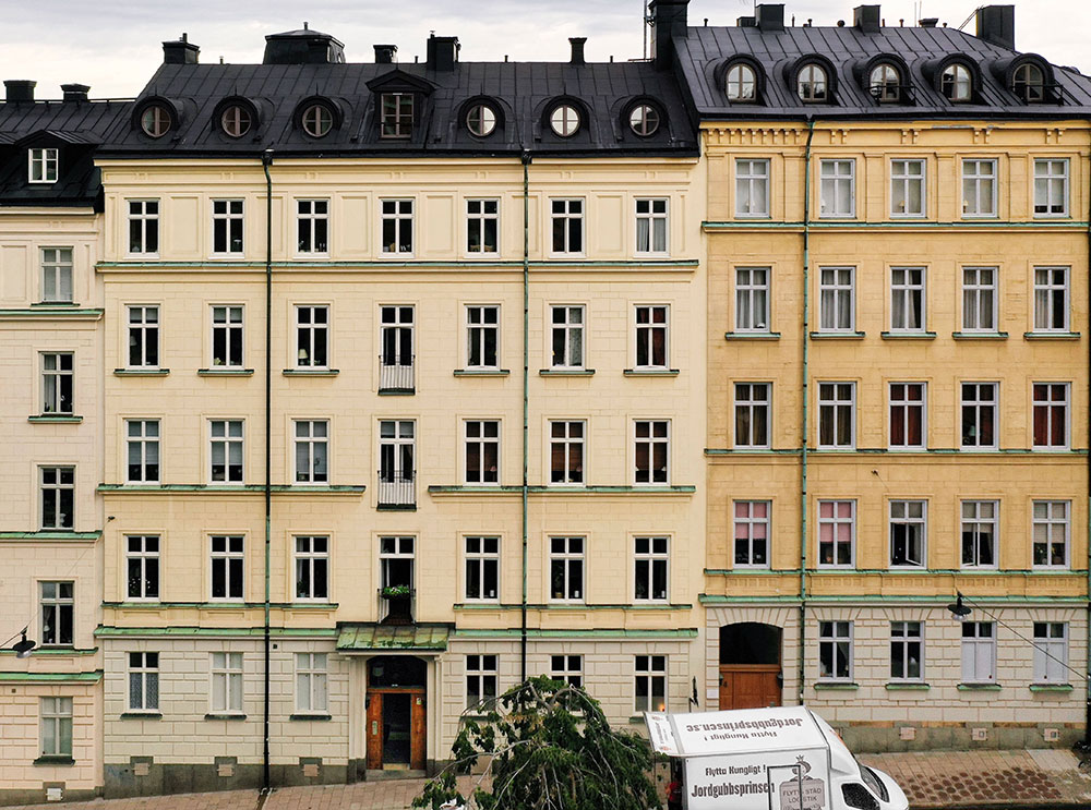 Роскошные апартаменты рядом со старой церковью в центре Стокгольма