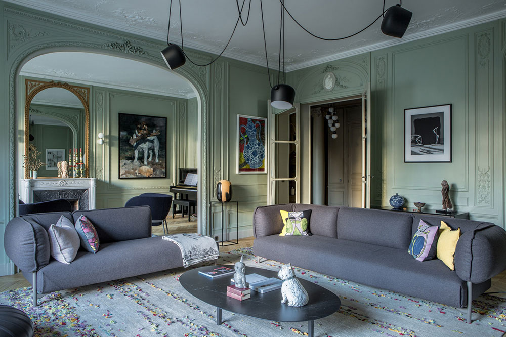 Восхитительные апартаменты в Париже в красивых оттенках зелёного
