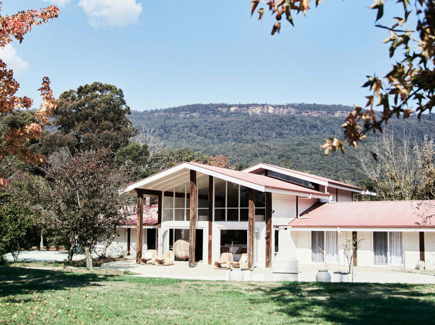 Элегантный и современный интерьер в доме для аренды в Австралии