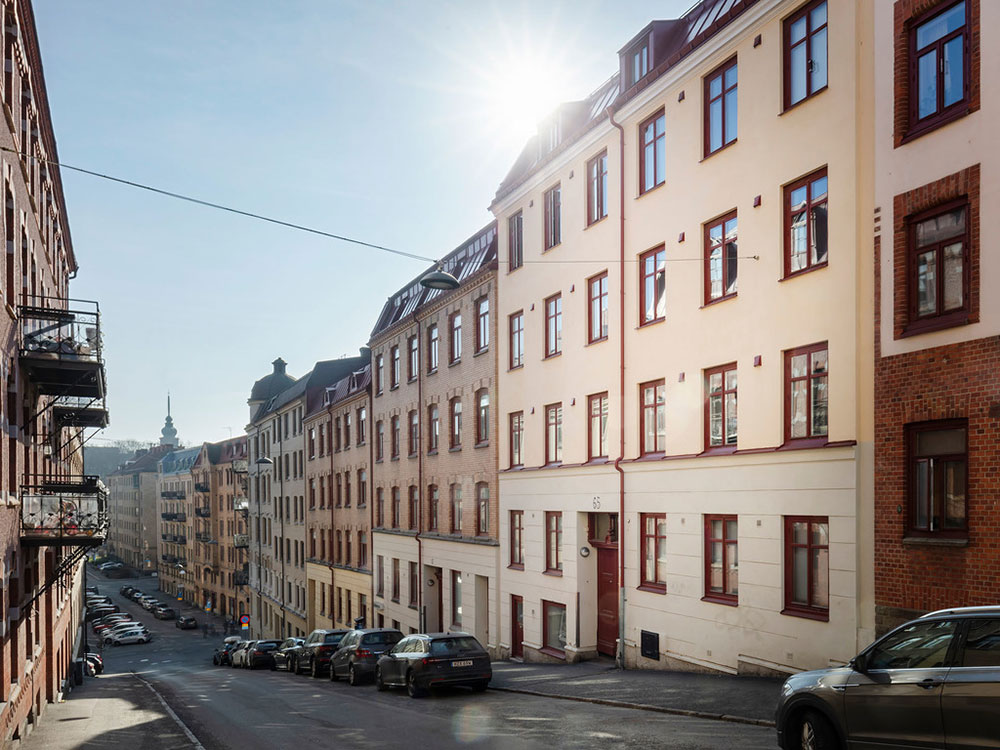 Небольшая, но светлая двухкомнатная квартира в Гетеборге (39 кв. м)