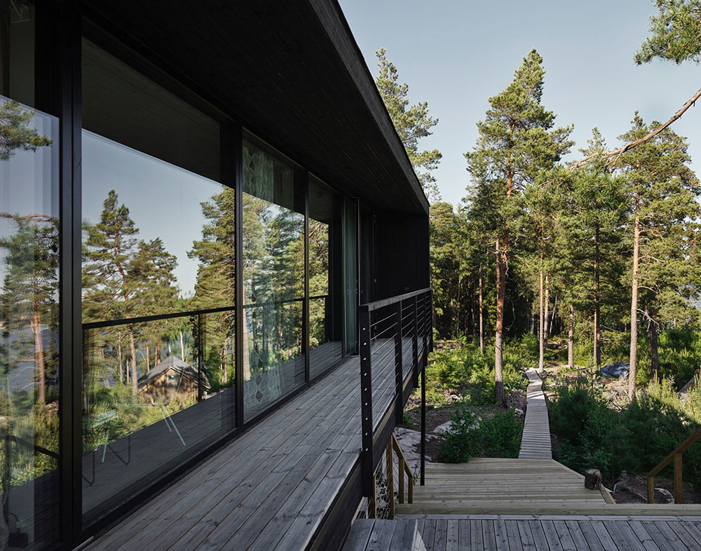 Скандинавский стиль жизни на природе: современный дом в лесу Швеции