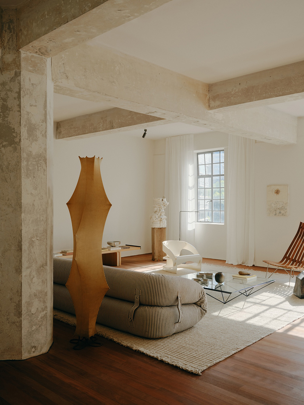 Бетон, естественный свет и японские мотивы: лофт в Сиднее